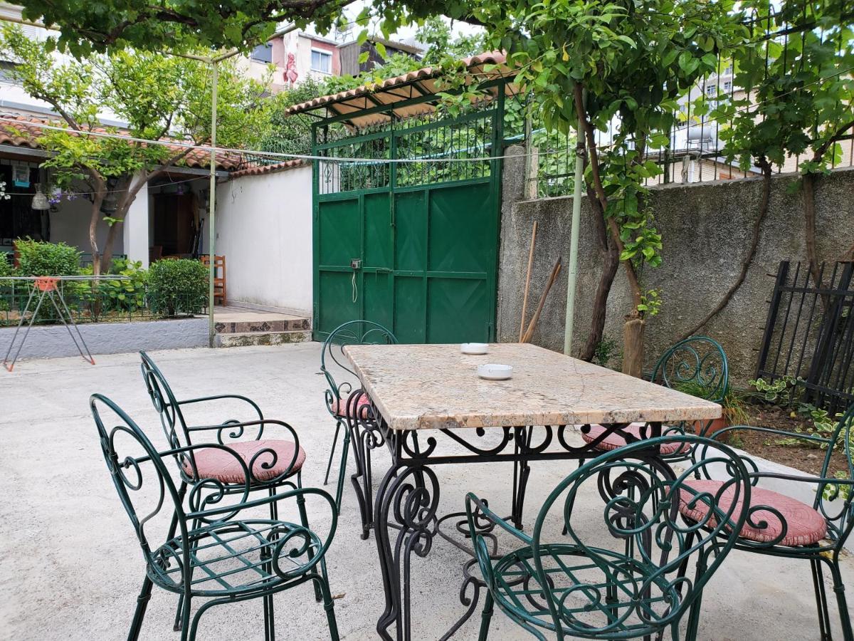Villa Unique Traditional House, Hosted By J&g